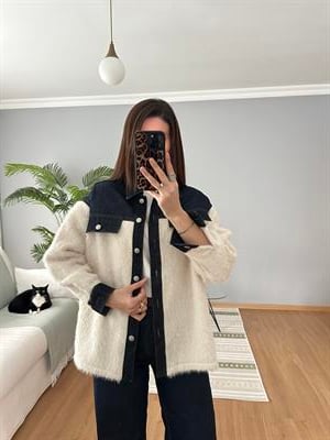  Denim Detaylı Ekru Renk Yün Ceket 