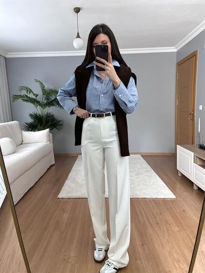 Adelina Beyaz Palazzo