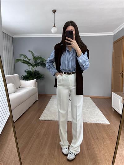 Adelina Beyaz Palazzo