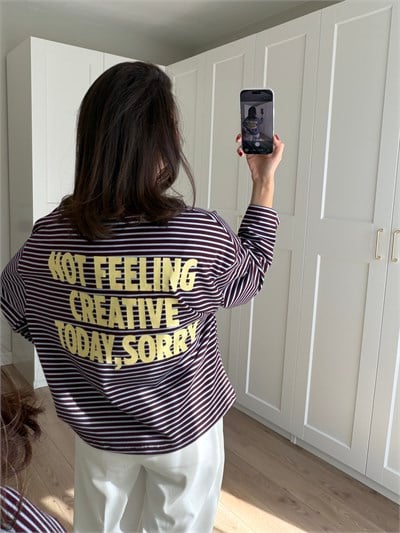 Arkası Yazı Baskılı Bordo Mavi Çizgili Sweatshirt 