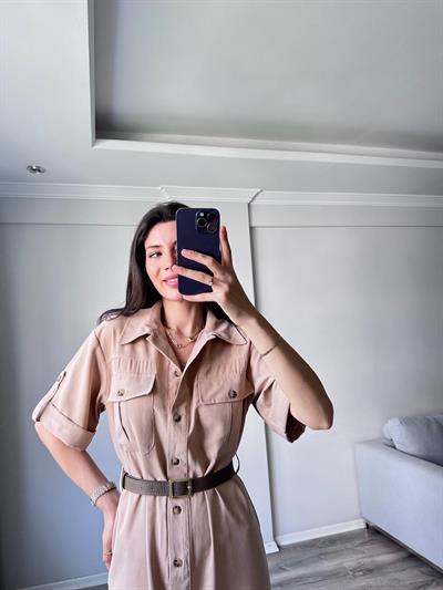 Camel Rengi Tencel Kumaş Kemerli Elbise 