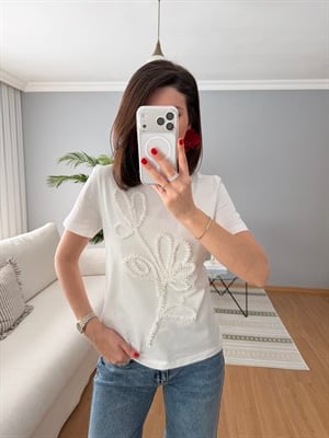 Cora Büzgü Model Beyaz Tişört 