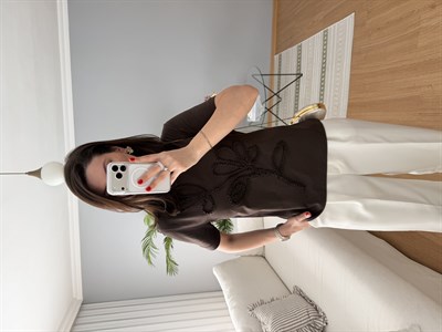 Cora Büzgü Model Kahve Tişört 