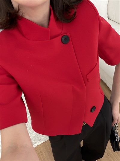 Dik Yaka Crop Ceket