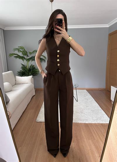 Gold Düğmeli Kahve Takım