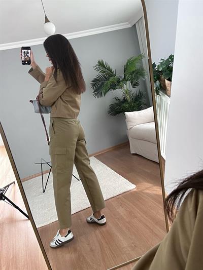 Haki Yandan Cepli Kemer Detaylı Pantolon 