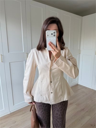 Hazel Bej Rengi Çan Kesim Ceket 