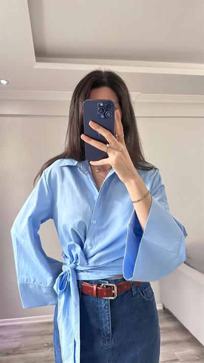 Isabella Bağlamalı Mavi Gömlek 