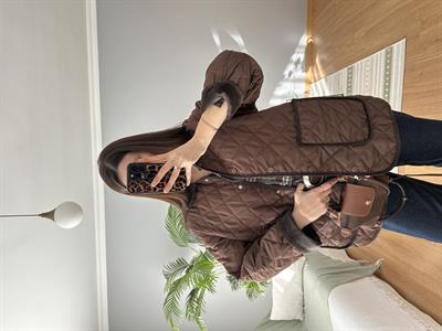 Kadife Detaylı Kahve Rengi Kapitone Mont