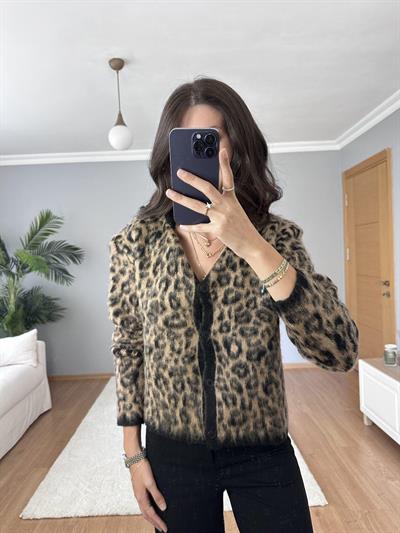 Kahve Leopar Desenli Yün Hırka 