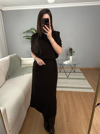 Kahve Rengi Triko Elbise 