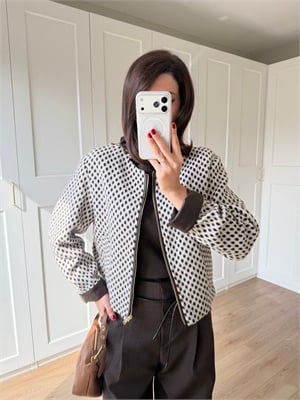 Kolları Deri Detaylı Kahve Puantiyeli Yün Ceket 