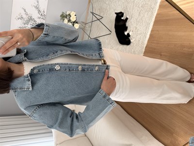 Kristal Düğmeli Denim Ceket
