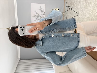 Kristal Düğmeli Denim Ceket
