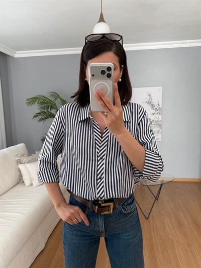 Lacivert Çizgili Poplin Gömlek