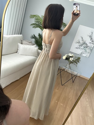 Lea İp Askılı Bej Rengi Elbise 