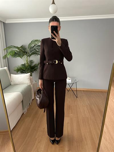 Lili Kahve Kemerli Premium Takım