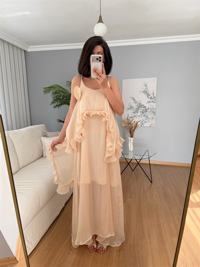 Liva Gül Detaylı Bej Rengi Elbise