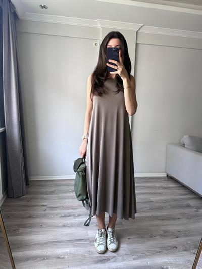 Modal Kumaş Rahat Kesim Vizon Rengi Elbise 