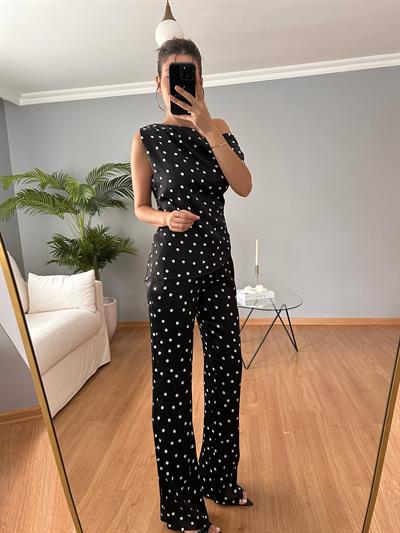 Noa Siyah Takım