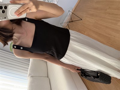 Omuzları Çıtçıtlı Siyah Renk Bluz