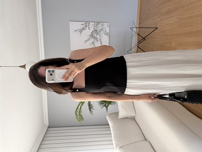 Omuzları Çıtçıtlı Siyah Renk Bluz