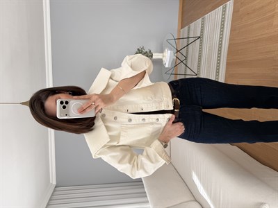 Pelerin Yaka Ekru Denim Ceket 