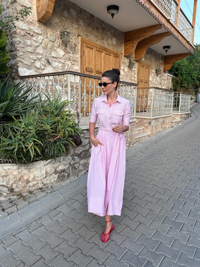 Pembe Çizgili Kuşaklı Elbise