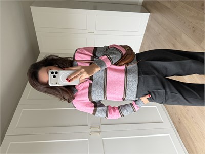 Pembe Gri Çizgili Polo Yaka Triko