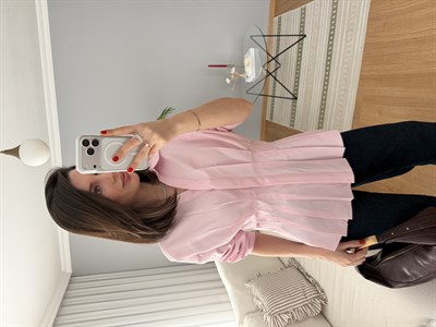 Pembe Pileli Gömlek 