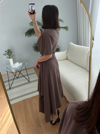 Pivoine Kahve Rengi Etekli Takım