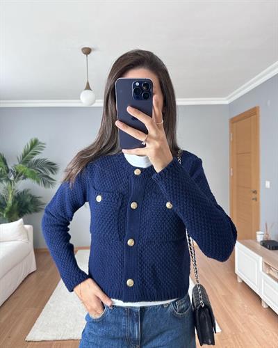 Sık Örme Gold Düğmeli Lacivert Hırka 