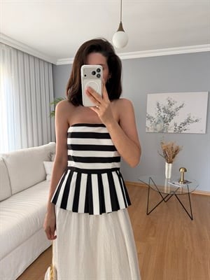 Siyah Çizgili Straplez Bluz