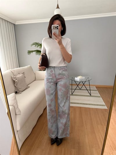Soft Gül Desenli Pantolon 