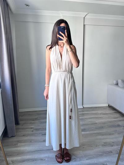 Bej Rengi Keten Boncuk Detaylı Elbise 