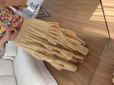 Tuvana Sarı Renk Katlı Etek