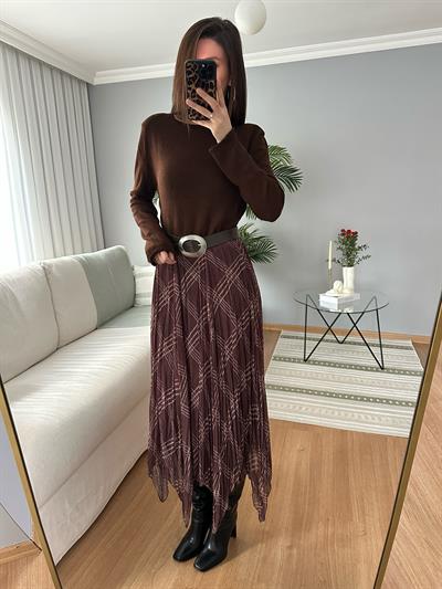 Uçları Asimetrik Kahve Şifon Etek