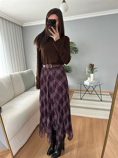Uçları Asimetrik Mürdüm Şifon Etek