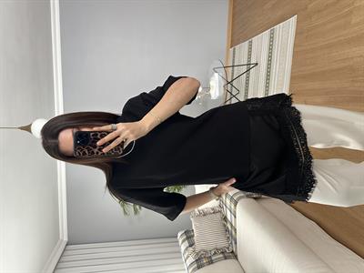 Uçları Asimetrik Saten Dantelli Siyah Bluz