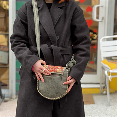 Cadı Figürlü Çapraz Örgülü Kol Çantası Etnik Bohem Style - YEŞİL