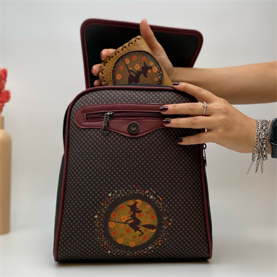 Cadı Figürlü Kapaklı Sırt Çantası Siyah, Büyük Cüzdan Hardal Etnik Bohem Style Kombin