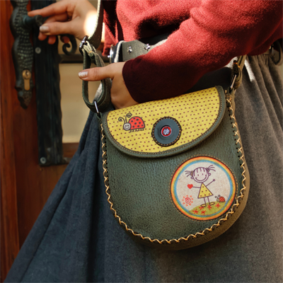Cin Ayşe Figürlü Çapraz Örgülü Kol Çantası Etnik Bohem Style - Yesil