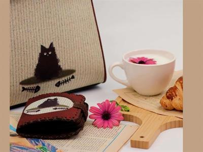 Karamık Figürlü Kapaklı Sırt Çantası Siyah, Cüzdan Bordo Etnik Bohem Style KOMBİN