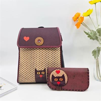 Kedi Aşkı Figürlü Kapaklı Sırt Çantası Siyah, Büyük Cüzdan Bordo Etnik Bohem Style Kombin