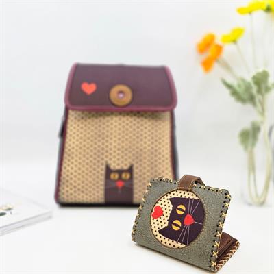 Kedi Aşkı Figürlü Kapaklı Sırt Çantası Siyah, Küçük Cüzdan Yeşil Etnik Bohem Style Kombin