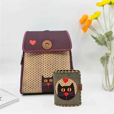 Kedi Aşkı Figürlü Kapaklı Sırt Çantası Siyah, Küçük Cüzdan Yeşil Etnik Bohem Style Kombin