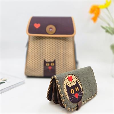 Kedi Aşkı Figürlü Kapaklı Sırt Çantası Yeşil, Büyük Cüzdan Yeşil Etnik Bohem Style Kombin