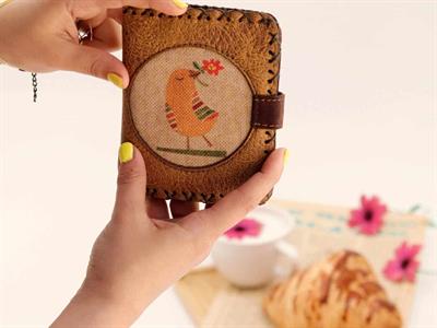 Kuş Figürlü Kapaklı Sırt Çantası Yesil, Cüzdan Hardal Etnik Bohem Style Kombin