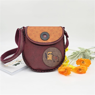 Rakun Figürlü Çapraz Örgülü Kol Çantası Etnik Bohem Style - Bordo