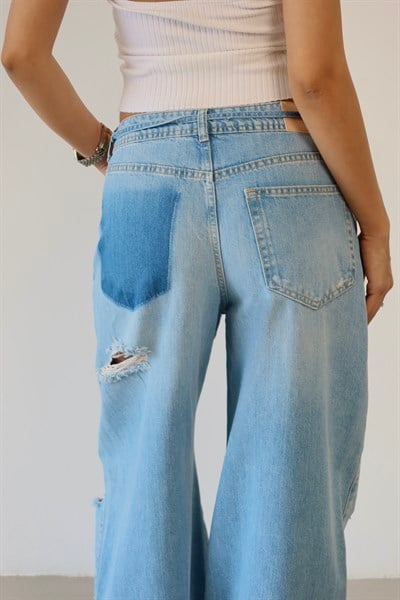 LACARINOYüksek Bel Lazer Kesim Detaylı Arka Tek Cep Baggy Kalıp Light Blue Jean Pantolon